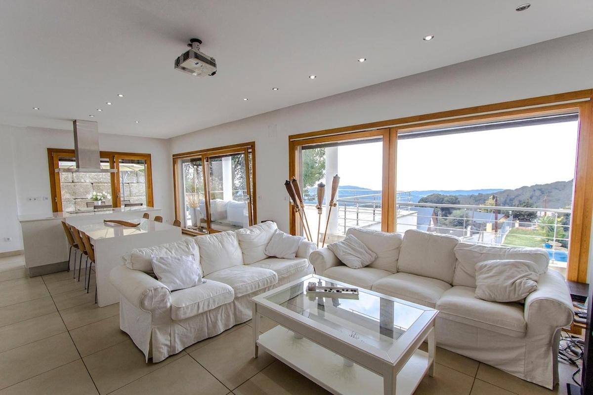 Catalunya Casas Modern Magnificence , Only A Few Km To The Beach! Sant Cebria de Vallalta Екстер'єр фото