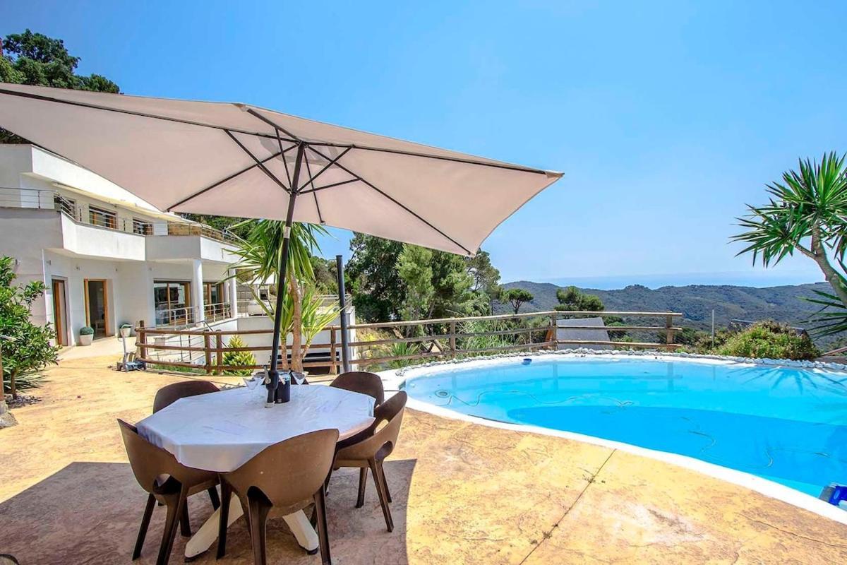 Catalunya Casas Modern Magnificence , Only A Few Km To The Beach! Sant Cebria de Vallalta Екстер'єр фото